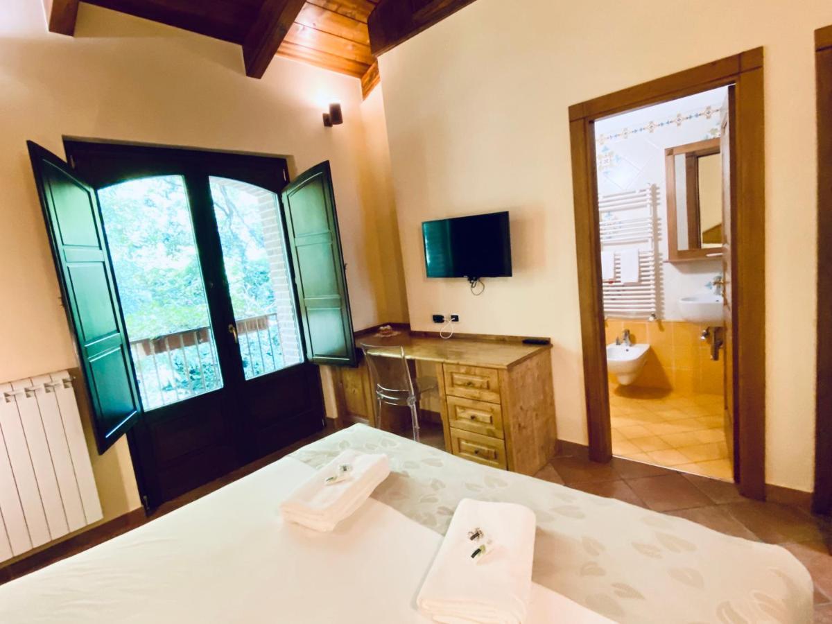 Campagna Waterfalls View Suites Kültér fotó