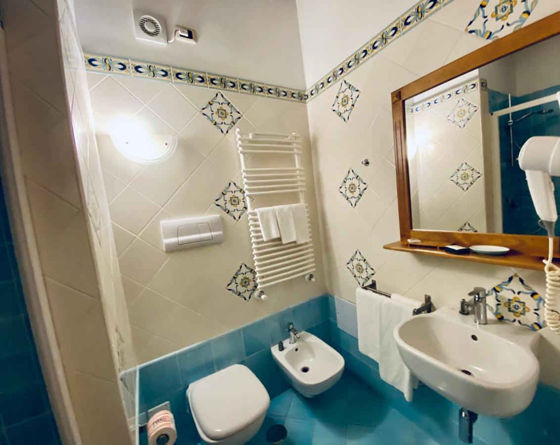 Campagna Waterfalls View Suites Kültér fotó