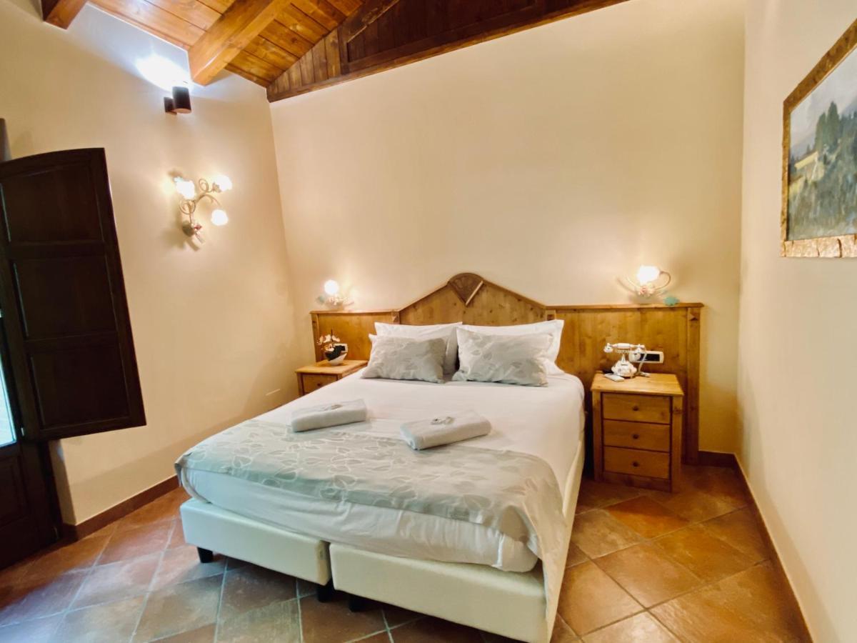Campagna Waterfalls View Suites Kültér fotó